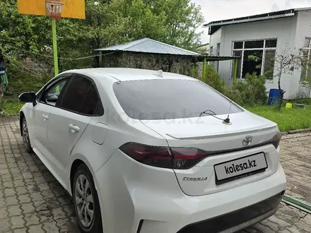 Toyota Corolla 2021 года за 9 500 000 тг. в Алматы – фото 4