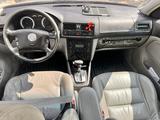 Volkswagen Jetta 2004 года за 2 500 000 тг. в Актау – фото 3