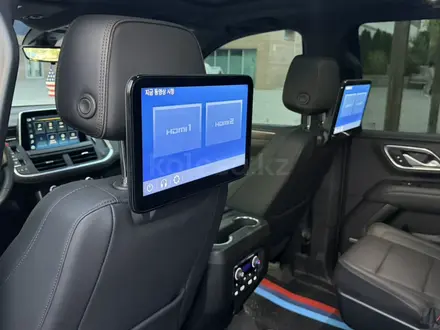 Chevrolet Tahoe 2022 года за 39 700 000 тг. в Алматы – фото 13