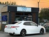 Toyota Camry 2019 годаүшін11 000 000 тг. в Караганда – фото 3