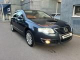 Volkswagen Passat 2006 годаfor4 300 000 тг. в Алматы – фото 2