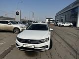 Volkswagen Passat 2021 года за 14 000 000 тг. в Алматы