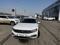 Volkswagen Passat 2021 года за 13 000 000 тг. в Алматы