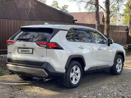 Toyota RAV4 2021 года за 14 900 000 тг. в Астана – фото 6