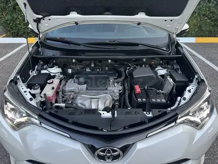 Toyota RAV4 2018 года за 14 800 000 тг. в Караганда – фото 40