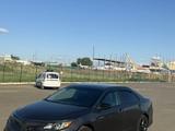 Toyota Camry 2014 года за 6 150 000 тг. в Уральск – фото 3