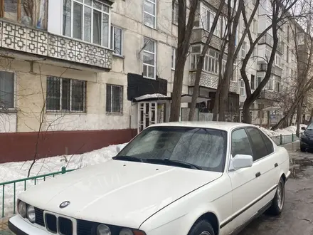 BMW 520 1989 года за 2 200 000 тг. в Астана – фото 3