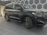 Toyota Land Cruiser 2018 года за 27 500 000 тг. в Алматы