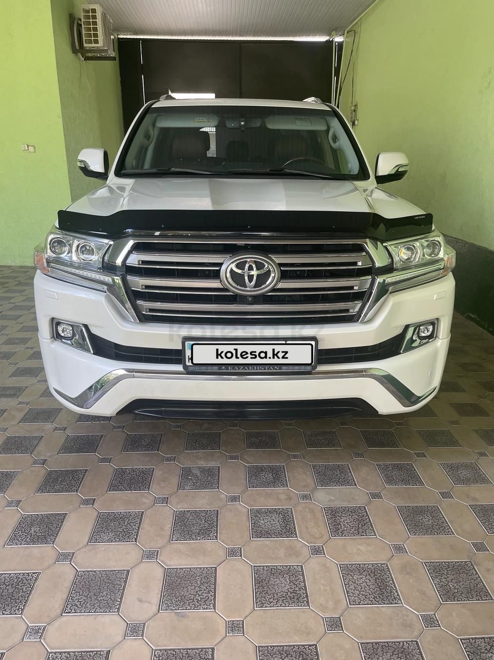 Toyota Land Cruiser 2018 г.