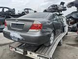 Toyota Camry 2005 года за 100 000 тг. в Тараз – фото 2