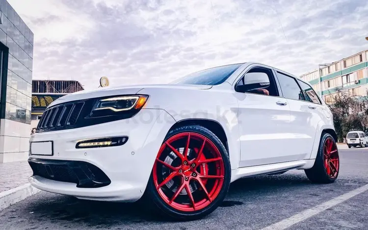 Jeep Grand Cherokee 2013 годаүшін24 000 000 тг. в Актау