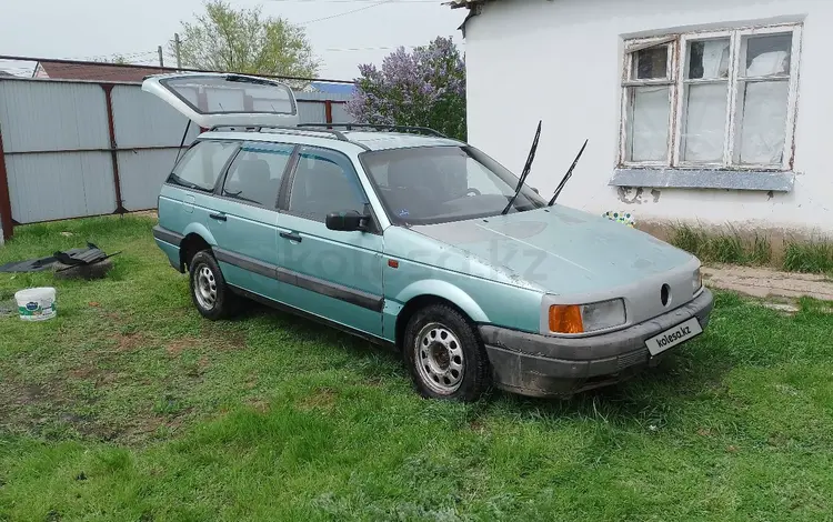 Volkswagen Passat 1993 годаүшін950 000 тг. в Уральск