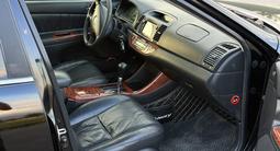 Toyota Camry 2002 года за 4 300 000 тг. в Алматы – фото 5
