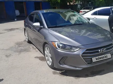 Hyundai Elantra 2017 года за 7 000 000 тг. в Астана – фото 4