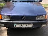 Volkswagen Passat 1992 годаүшін1 700 000 тг. в Тараз