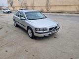 Volvo S60 2003 года за 2 500 000 тг. в Актау – фото 2