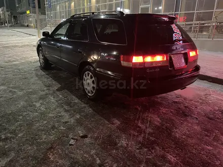 Toyota Mark II Qualis 2001 года за 3 600 000 тг. в Кокшетау – фото 3