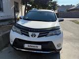 Toyota RAV4 2015 годаүшін10 500 000 тг. в Шымкент – фото 2