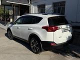 Toyota RAV4 2015 годаүшін10 500 000 тг. в Шымкент – фото 3