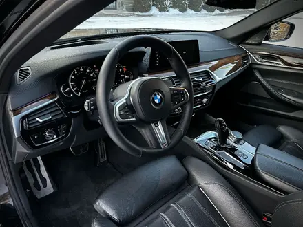 BMW 540 2017 года за 21 000 000 тг. в Алматы – фото 11