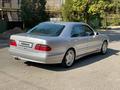 Mercedes-Benz E 320 2000 годаfor5 500 000 тг. в Актау – фото 3