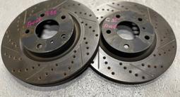 Тормозные диски суппорт тормозной за 3 030 тг. в Алматы