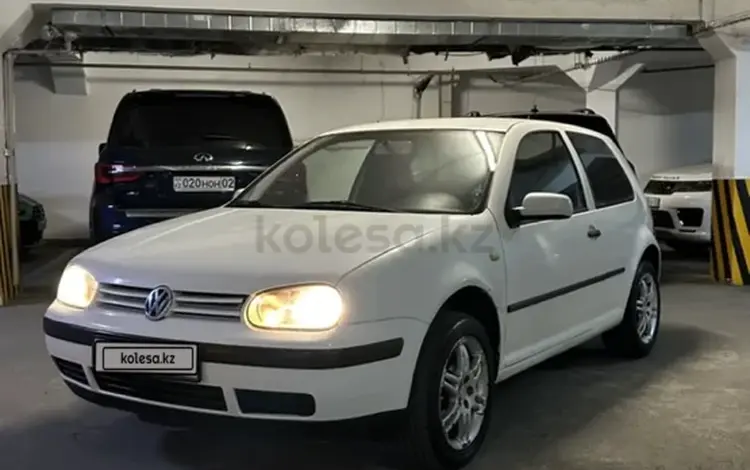 Volkswagen Golf 2003 годаүшін3 000 000 тг. в Астана