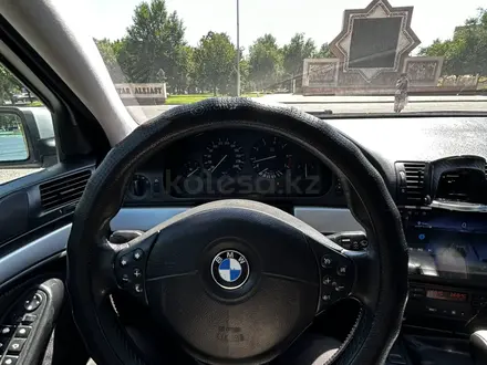 BMW 525 2000 года за 4 500 000 тг. в Тараз – фото 27