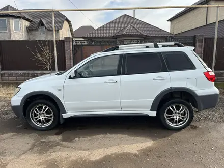 Mitsubishi Outlander 2006 года за 3 800 000 тг. в Алматы – фото 8