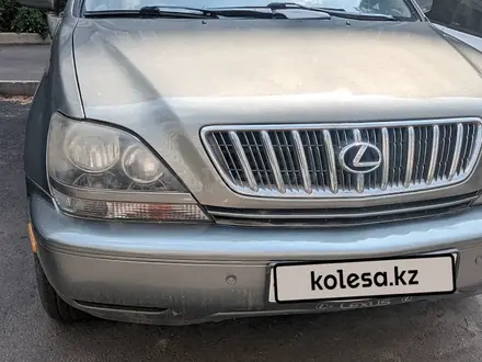 Lexus RX 300 2001 годаүшін6 600 000 тг. в Алматы – фото 3
