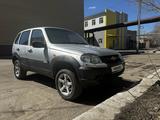 Chevrolet Niva 2011 года за 2 550 000 тг. в Караганда – фото 3