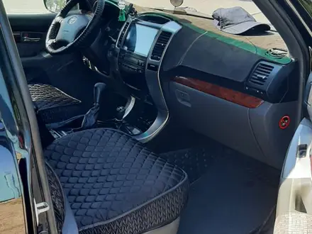 Toyota Land Cruiser Prado 2006 года за 12 000 000 тг. в Актобе – фото 5