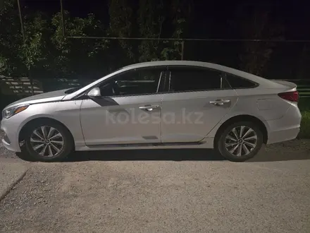 Hyundai Sonata 2015 года за 6 300 000 тг. в Алматы – фото 2