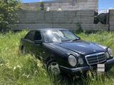 Mercedes-Benz E 320 1998 года за 2 700 000 тг. в Астана – фото 5