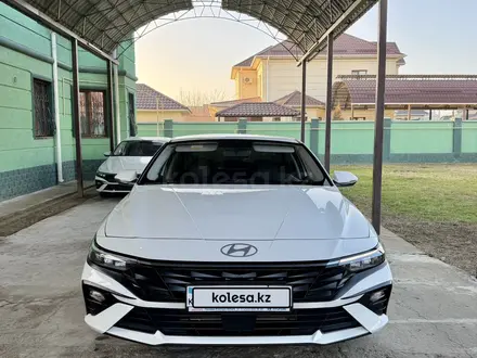 Hyundai Elantra 2024 года за 8 800 000 тг. в Шымкент – фото 3