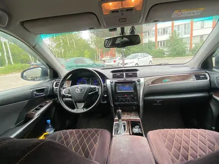 Toyota Camry 2017 года за 10 800 000 тг. в Петропавловск – фото 6