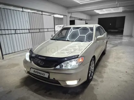 Toyota Camry 2005 года за 5 950 000 тг. в Балхаш – фото 17