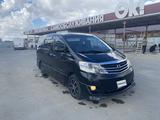 Toyota Alphard 2005 годаүшін4 500 000 тг. в Атырау