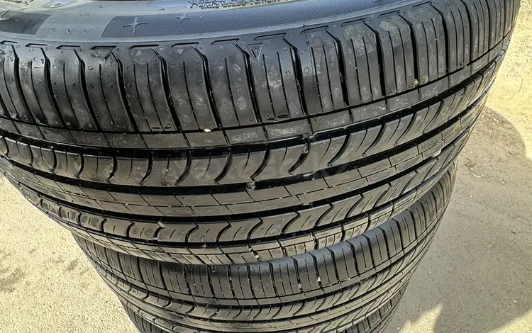 Nexen 225/45 R17 Шины за 115 000 тг. в Алматы