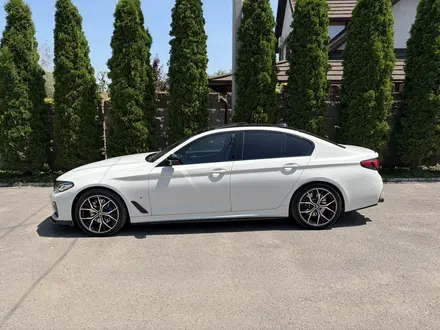 BMW 530 2023 года за 30 500 000 тг. в Алматы – фото 5