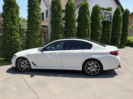 BMW 530 2023 года за 30 500 000 тг. в Алматы – фото 8