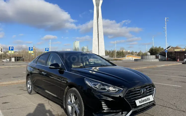 Hyundai Sonata 2018 года за 10 800 000 тг. в Астана