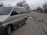 Hyundai Starex 2002 года за 1 950 000 тг. в Тараз – фото 2