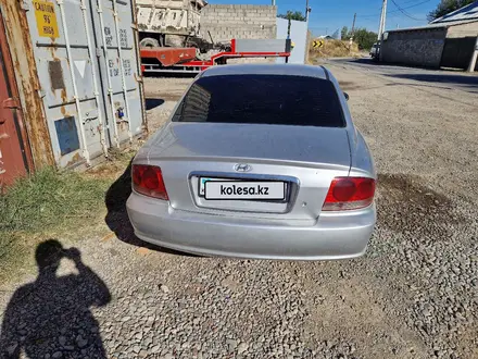 Hyundai Sonata 2003 года за 2 600 000 тг. в Шымкент – фото 4