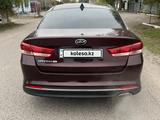 Kia Optima 2017 годаfor8 100 000 тг. в Алматы – фото 2