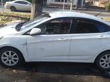 Hyundai Accent 2017 годаfor3 700 000 тг. в Алматы – фото 2