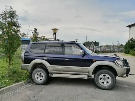 Toyota Land Cruiser Prado 1998 года за 6 700 000 тг. в Алматы – фото 5