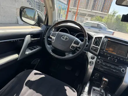 Toyota Land Cruiser 2011 года за 19 400 000 тг. в Астана – фото 13