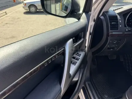 Toyota Land Cruiser 2011 года за 19 400 000 тг. в Астана – фото 15