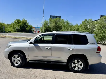 Toyota Land Cruiser 2011 года за 19 400 000 тг. в Астана – фото 9